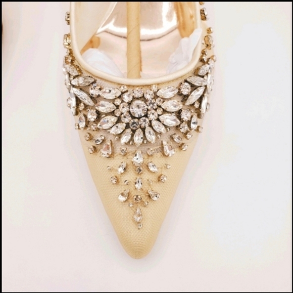 Badgley Mischka Onyx pumps, Ivory, NIB - Picture 6 of 8